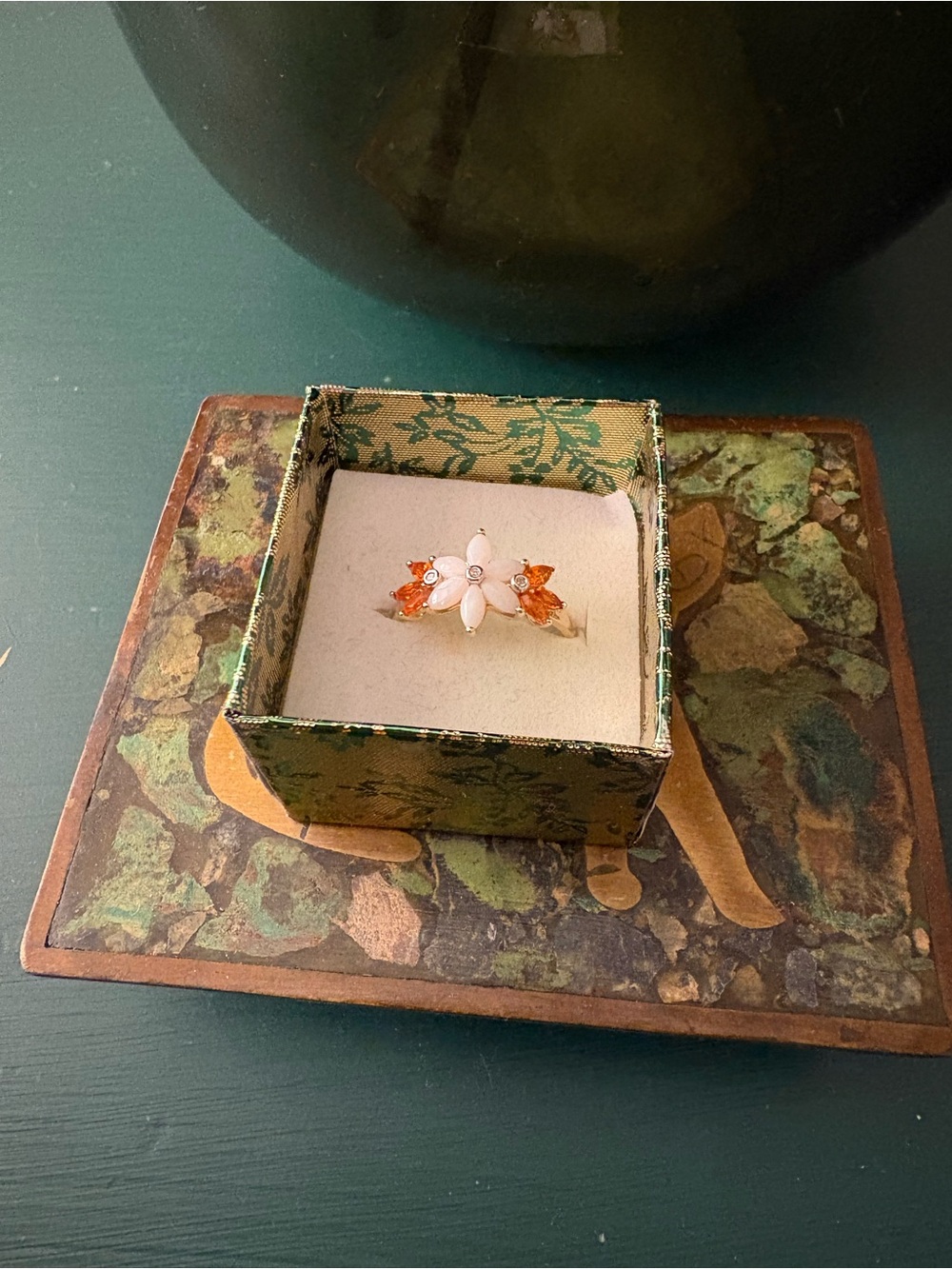 14k Gold Floral Cocktail Ring with White Opal and Orange Stones